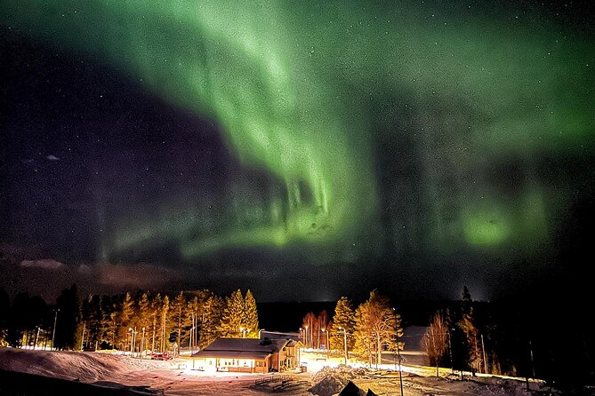 Northern Lights Auroras from Kemi-Tornio with Pickup - Guides, group size, and the human side