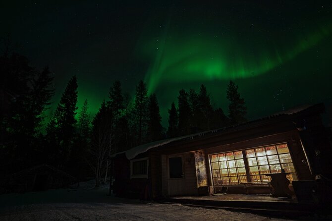Northern Lights Hunting in Lappish old cottage - Weather, clouds, and realistic expectations