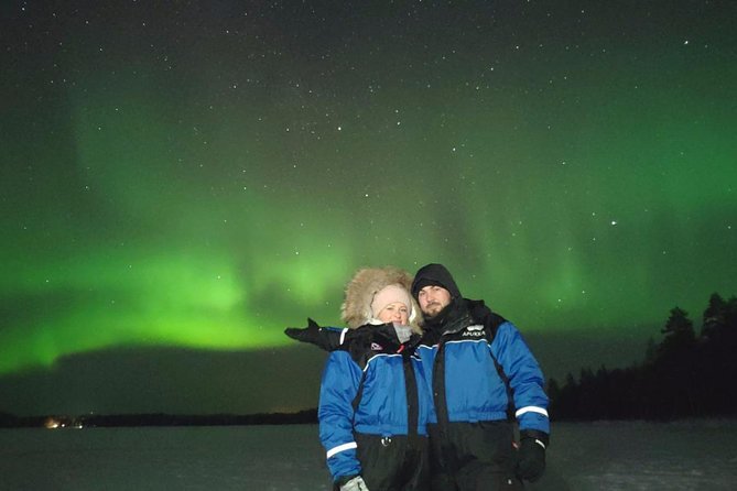 Northern lights hunting photo tour with bbq; small groups - Photographing the Northern Lights