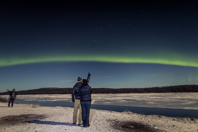 Northern lights hunting photo tour with bbq; small groups - How the aurora search actually works