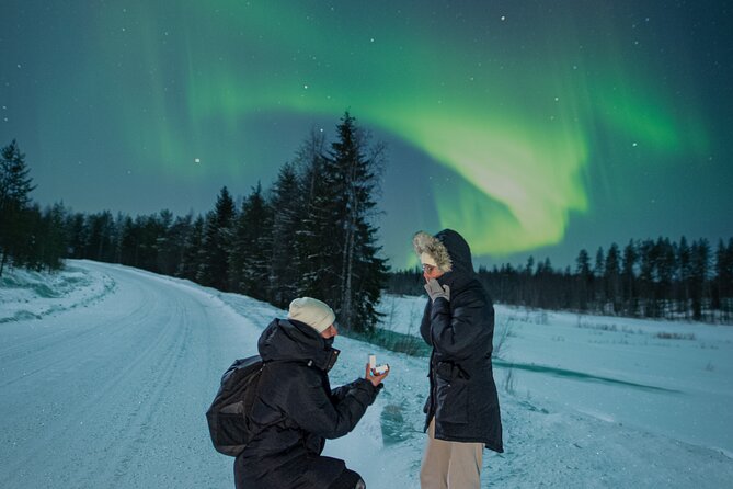 Northern Lights Hunting with a photographer (Only small groups) - Why a flexible Rovaniemi aurora hunt matters