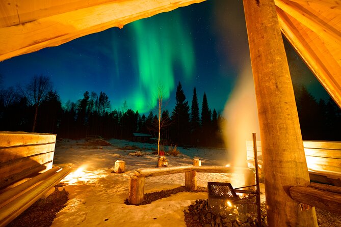 Northern Lights Tour in Atmospheric Cottage - The Northern Lights are the uncertain centerpiece