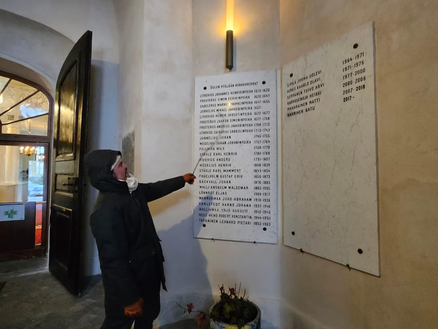 Oulu: City Tour - A 20-minute guided stop for questions and local context
