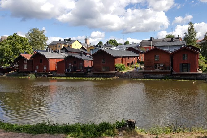 Porvoo tour from Helsinki or Vantaa - A relaxed pickup from Helsinki or Vantaa