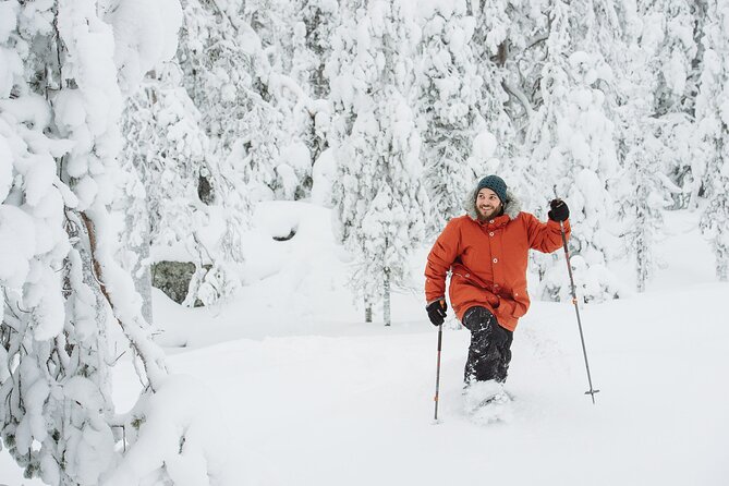 Premium Snowshoeing in Pyhä-Luosto National Park - Snowshoeing down into the Arctic taiga
