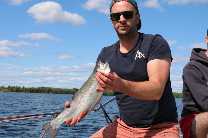 Private Guided Fishing Boat Tour in Rovaniemi - What the 2.5-Hour Itinerary Feels Like