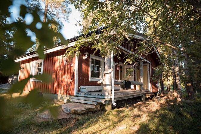 Private Lappish evening in the wilderness with traditional sauna and dinner - Northern Lights without false promises