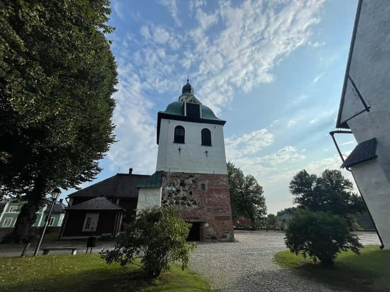 Private Medieval Porvoo by Car from Helsinki - What the $400 price really buys