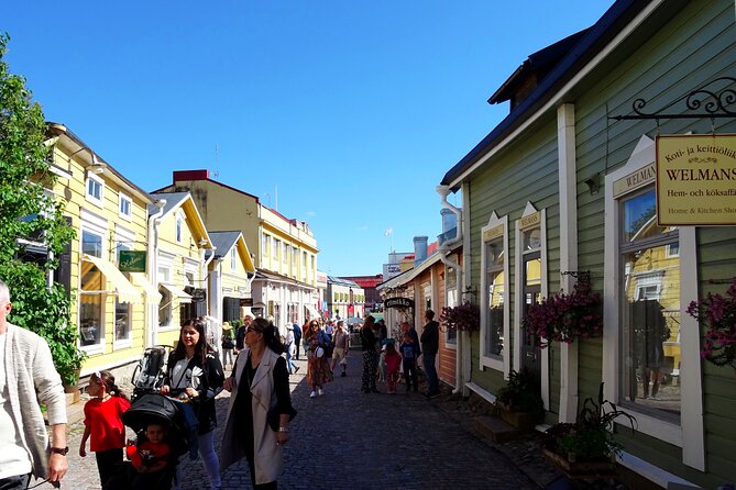 Private National Park and Porvoo Old Town tour from Helsinki - Sustainability and the tone of the experience