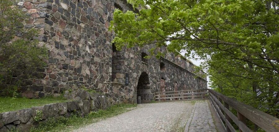 Private tour to Suomenlinna and Helsinki - What the private format really offers