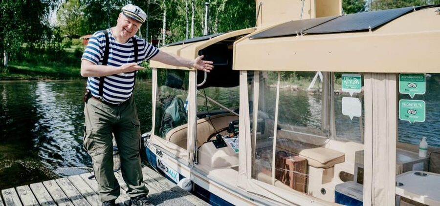 Puumala: Lake Saimaa Seal Watching Cruise - A quiet boat built for watching wildlife