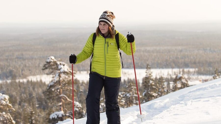 Pyhätunturi: Scenic Snowshoeing Tour in Finnish Lapland - Learning to snowshoe without a steep learning curve