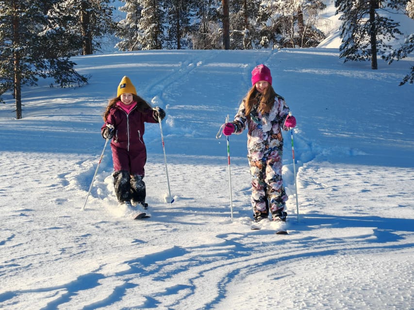 Pyhätunturi: Try Wilderness Skiing in Finnish Lapland - Learning to use the Altai skis