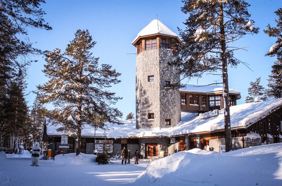 Ranua Wildlife Park Guided Tour from Rovaniemi - The One-Hour Ride From Rovaniemi