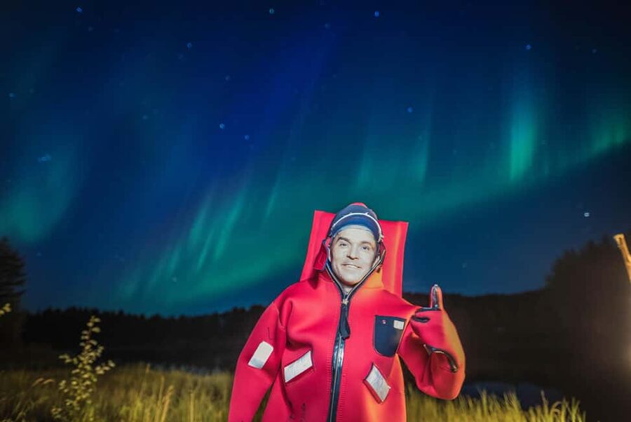 Rovaniemi: Arctic Ice Floating and Northern Lights Tour - Why the Northern Lights should be treated as a bonus