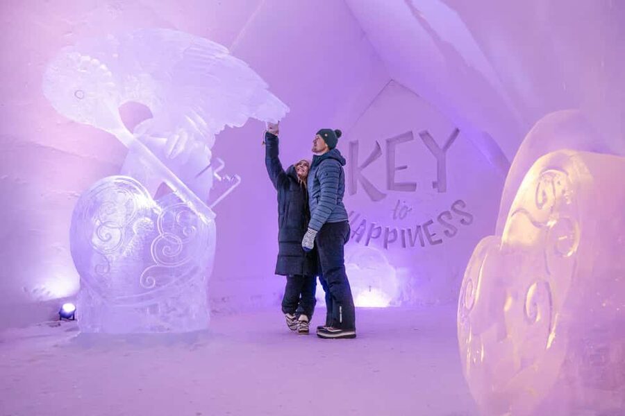 Rovaniemi: Arctic Snow Hotel Tour - The 45-minute guided tour inside the hotel