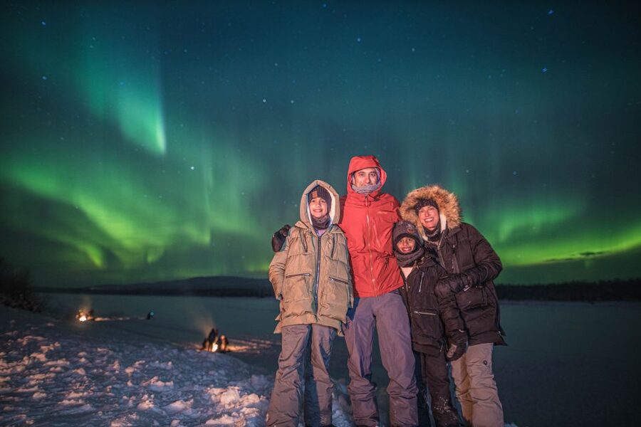 Rovaniemi: Aurora Borealis Tour - What happens at the viewing stops