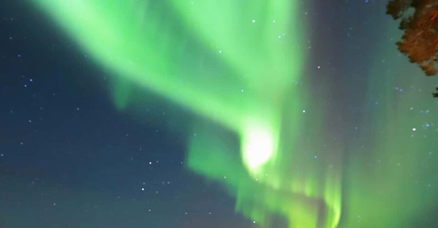 Rovaniemi: Aurora Borealis Trip – Autumn - From your hotel to the lakeside