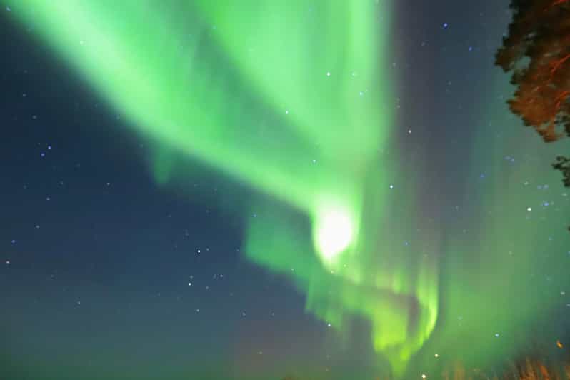 Rovaniemi: Aurora Borealis Trip – Autumn - Choosing a viewing point by the weather