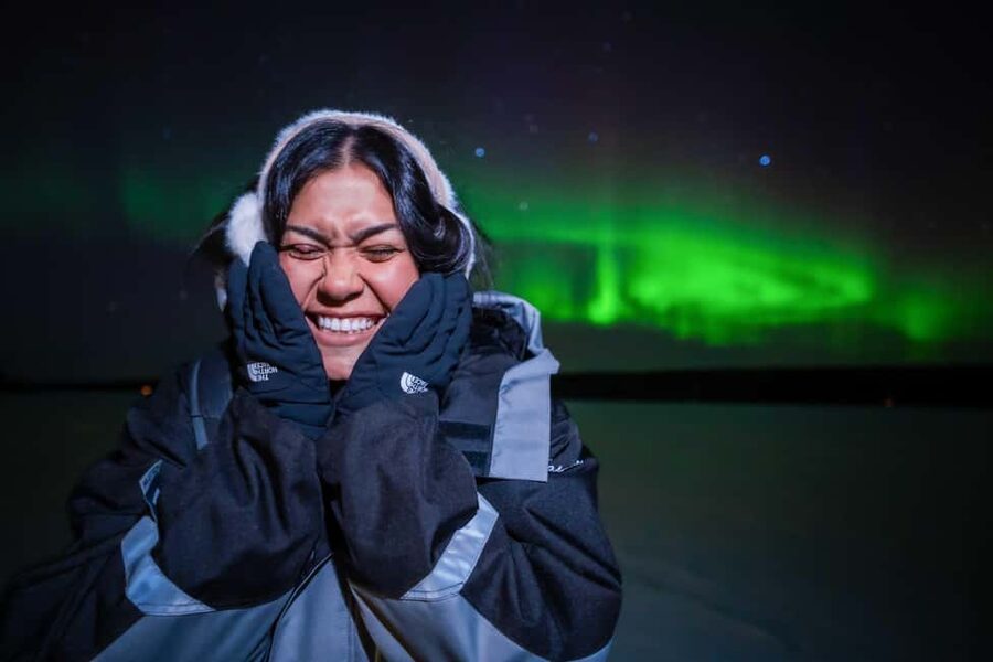 Rovaniemi: Discover the Northern Lights Photography Tour - Why this is a real aurora hunt, not just a viewing stop