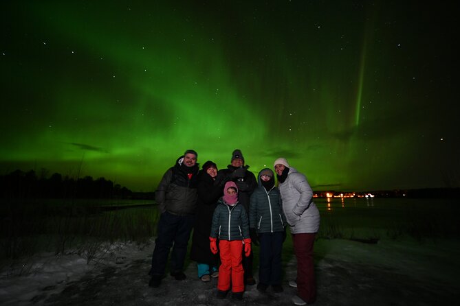 Rovaniemi: Guaranteed Northern Lights - Small Group & Photography - What happens during the aurora hunt