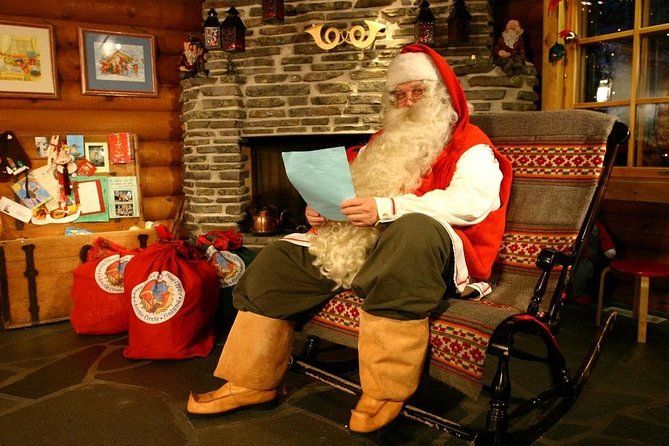 Rovaniemi Guided Tour and Santa Claus Village - Crossing the Arctic Circle with a certificate