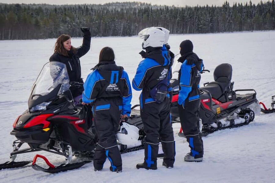 Rovaniemi: Guided Wilderness Snowmobile Safari & Barbeque - Practical tips for a smoother outing