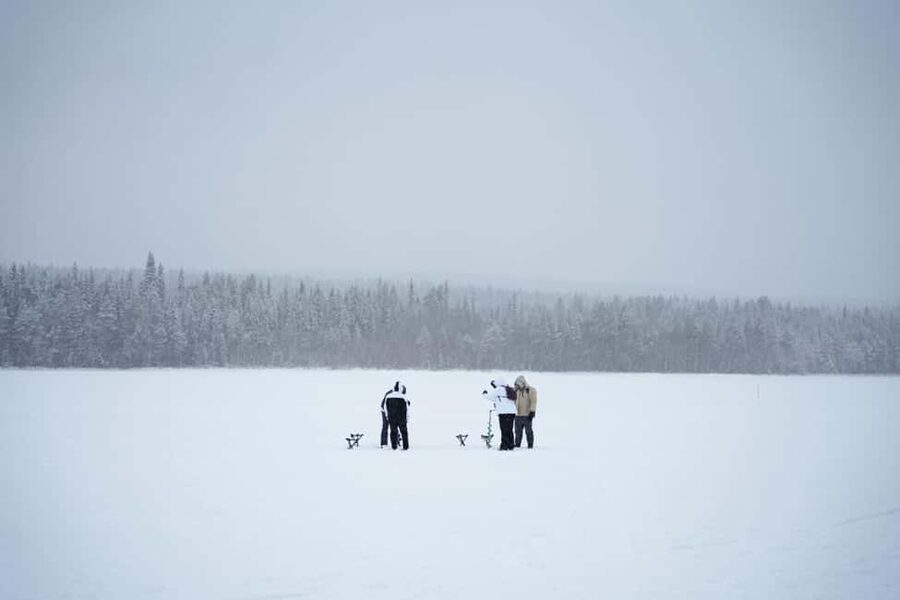 Rovaniemi: Ice Fishing Small Group Tour & Barbeque - Is $112 a fair price?
