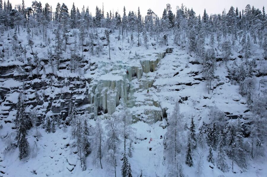 Rovaniemi: Korouoma Canyon Frozen Waterfalls Guided Hike - What the $116 price covers