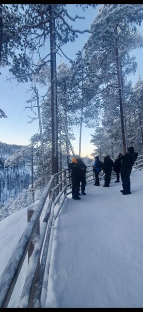 Rovaniemi: Korouoma Frozen Waterfalls Hike & Hot BBQ Lunch - The 90-minute drive south