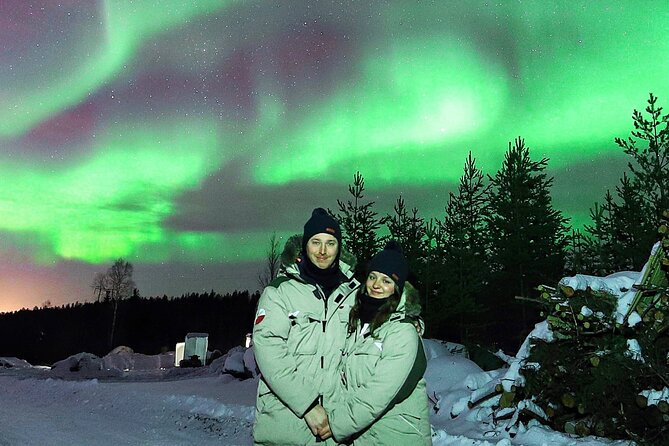 Rovaniemi: Northern Lights Group Tour - Guaranteed View - Professional photos and what you receive