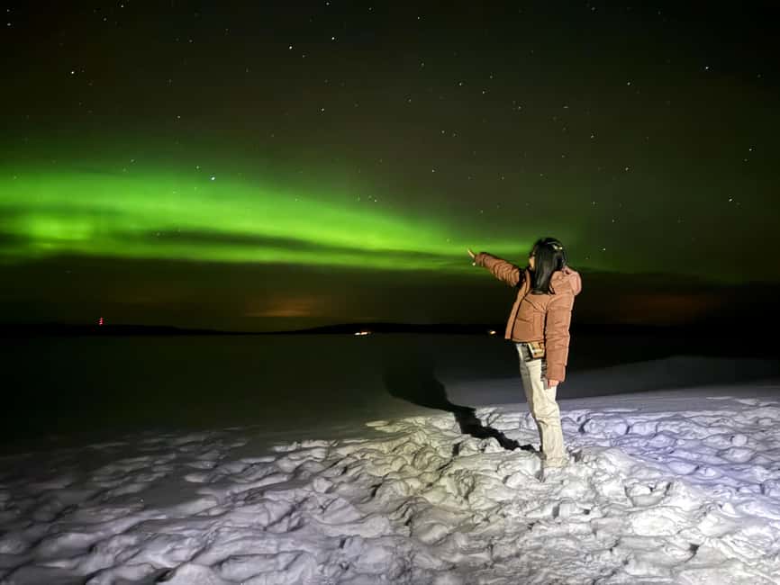 Rovaniemi:Northern Lights Hunt in Lapland Wilderness - Taking photographs without missing the show