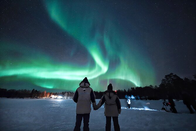 Rovaniemi: Northern Lights Pro Guaranteed - Unlimited Distance - Photography help and what your images will look like