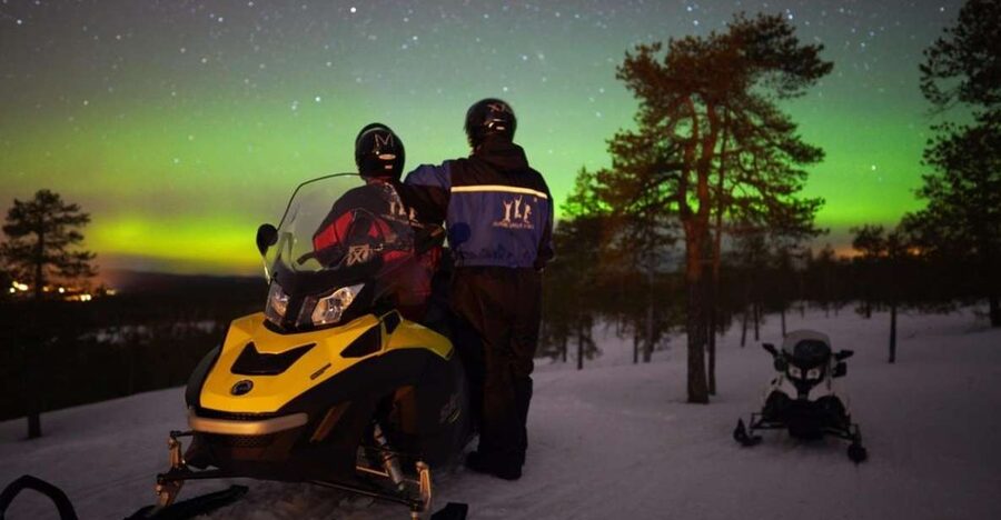Rovaniemi: Northern Lights Snowmobile Hunt - What the shared snowmobile ride is really like