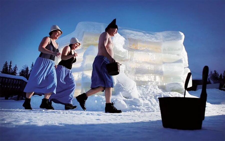 Rovaniemi: Northern Lights Trip with Arctic Sauna & Jacuzzi - Who will enjoy this most