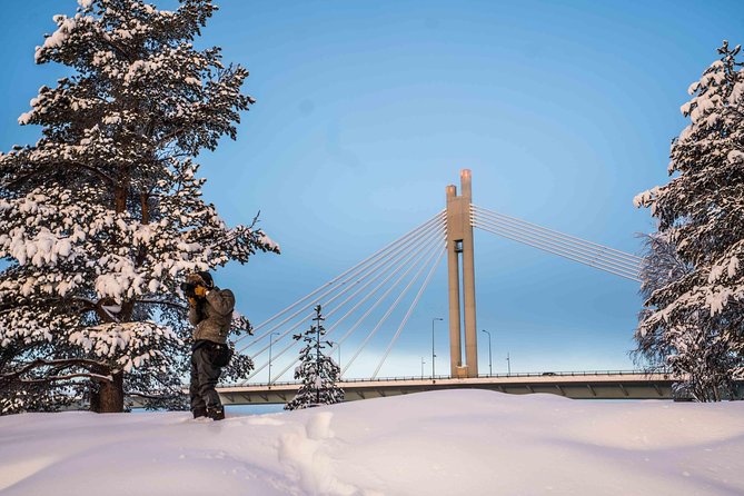Rovaniemi photography tour - Timing, pickup, and winter comfort