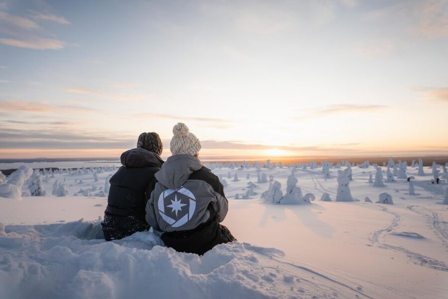 Rovaniemi: Riisitunturi National Park with Pro Photos & BBQ - The long road from Rovaniemi to Riisitunturi