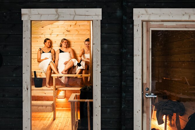 Rovaniemi Sauna World with a Hot Tub, Jacuzzi and Cold Pool - Six Finnish saunas in one forest park