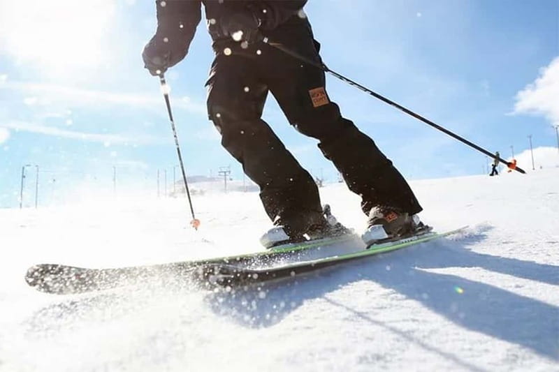 Rovaniemi: Slalom and Alpine Skiing - Getting ready in the cold