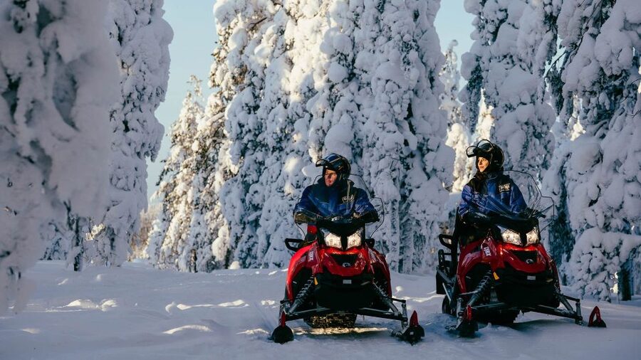 Rovaniemi: Snowmobile Adventure Tour for Adults Only - Who Should Book This Adventure?