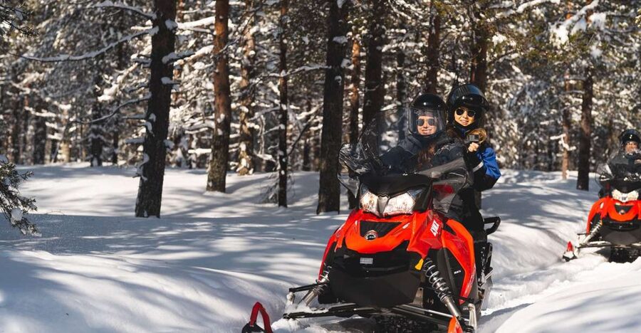 Rovaniemi: Snowmobile Safari into the Arctic Circle Forest - Getting dressed for real Arctic weather