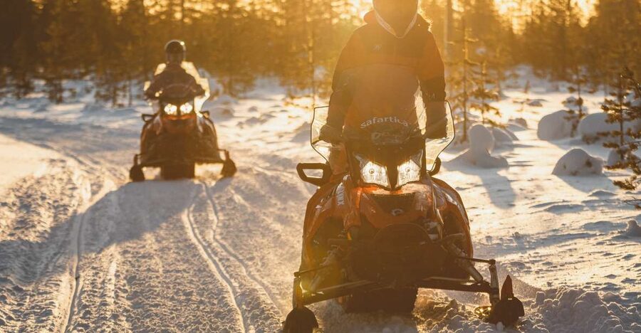 Rovaniemi: Snowmobile Safari to Arctic Snow Hotel - Entering the Arctic SnowHotel