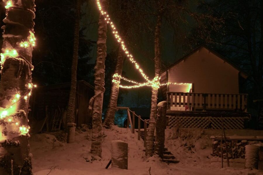 Rovaniemi: Traditional Sauna and Ice Swimming Experience - A quick tour before the heat begins