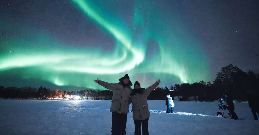 Rovaniemi: Unlimited Mileage and Hours Aurora Hunting Pro - Eight hours, or four to ten?