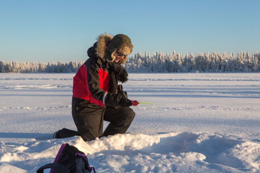 Ruka: Ice fishing trip - From your Ruka pickup to the lakeside