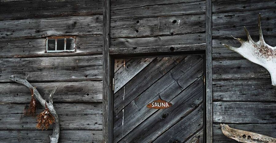Ruka: SaunaTour - Finnish Sauna experience - Changing, showering, and settling into the sauna