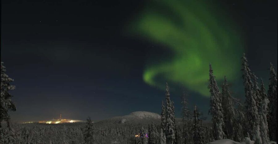Ruka: Searching for the northern lights with snowshoes - What $102 buys you in Ruka