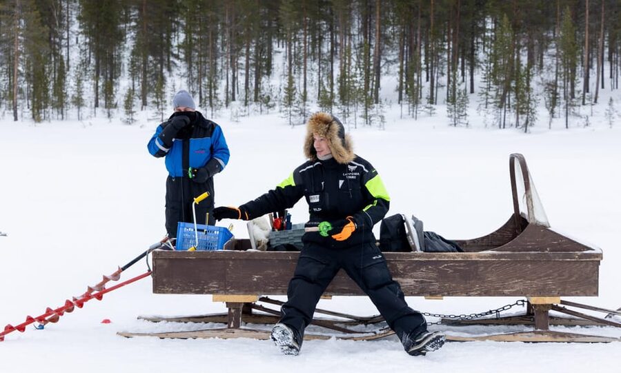 Saariselkä: Ice Fishing Safari by Snowmobile - Leaving Saariselkä by snowmobile