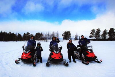 Snowmobile Safari on Tundra with BBQ