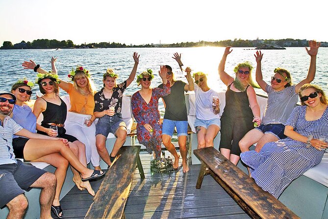 Sauna and Sightseeing Helsinki cruise - Market Square and Helsinki’s harbor landmarks